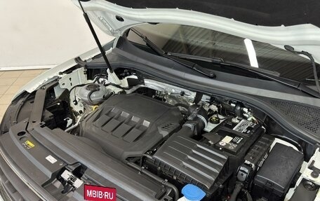 Volkswagen Tiguan II, 2021 год, 3 399 000 рублей, 21 фотография