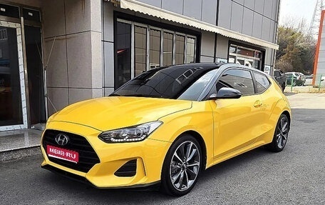 Hyundai Veloster II, 2018 год, 1 040 000 рублей, 1 фотография