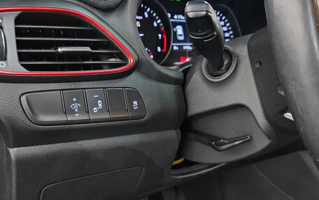 Hyundai i30 III, 2018 год, 1 040 000 рублей, 9 фотография