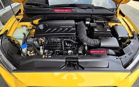 Hyundai Veloster II, 2018 год, 1 040 000 рублей, 17 фотография