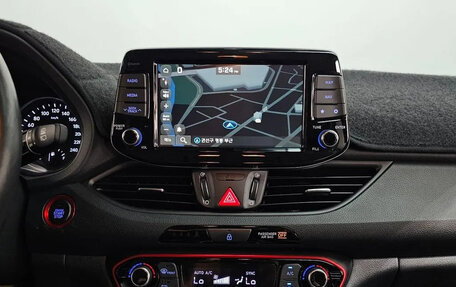 Hyundai i30 III, 2018 год, 1 040 000 рублей, 10 фотография