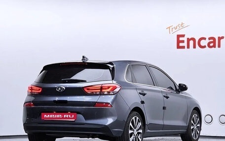 Hyundai i30 III, 2018 год, 1 040 000 рублей, 2 фотография
