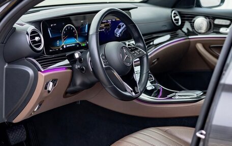 Mercedes-Benz E-Класс AMG, 2021 год, 6 500 000 рублей, 5 фотография