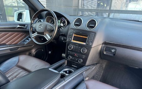 Mercedes-Benz GL-Класс, 2012 год, 2 290 000 рублей, 32 фотография