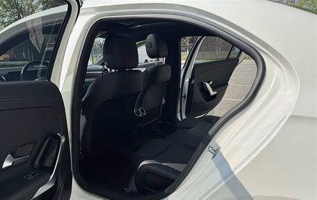Mercedes-Benz A-Класс, 2023 год, 1 679 009 рублей, 13 фотография