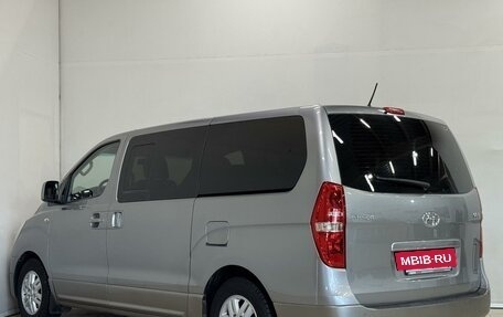 Hyundai H-1 II рестайлинг, 2016 год, 2 099 000 рублей, 4 фотография