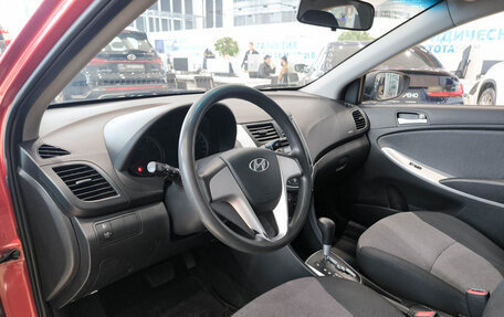 Hyundai Solaris II рестайлинг, 2011 год, 870 000 рублей, 16 фотография