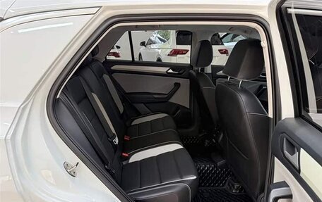 Volkswagen T-Roc I, 2022 год, 1 420 000 рублей, 23 фотография