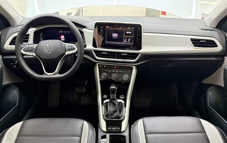 Volkswagen T-Roc I, 2022 год, 1 420 000 рублей, 21 фотография