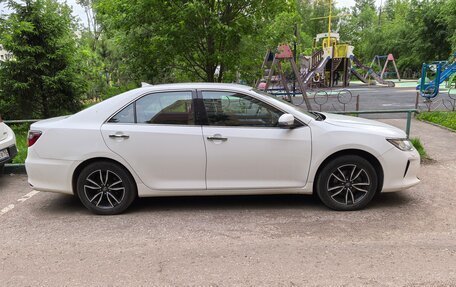 Toyota Camry, 2017 год, 2 200 000 рублей, 2 фотография