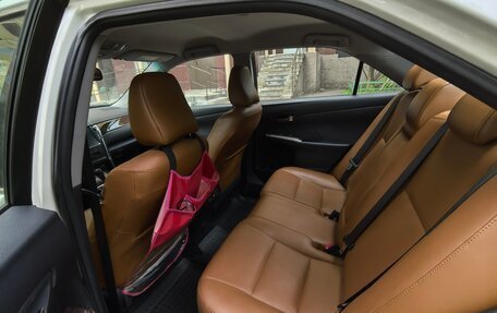 Toyota Camry, 2017 год, 2 200 000 рублей, 8 фотография