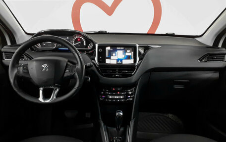 Peugeot 208 II, 2013 год, 620 000 рублей, 9 фотография