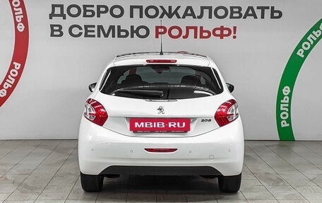 Peugeot 208 II, 2013 год, 620 000 рублей, 5 фотография