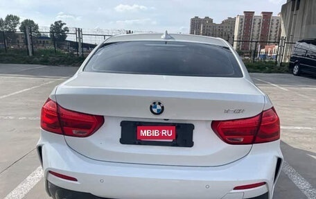 BMW 1 серия, 2022 год, 1 700 000 рублей, 6 фотография
