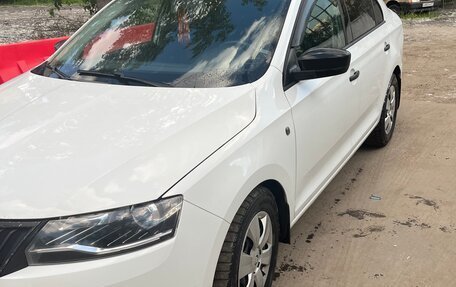 Skoda Rapid I, 2016 год, 950 000 рублей, 3 фотография