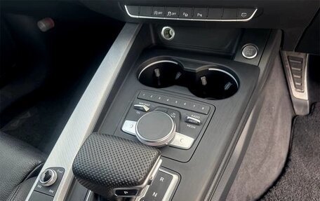 Audi A4, 2017 год, 1 725 000 рублей, 11 фотография