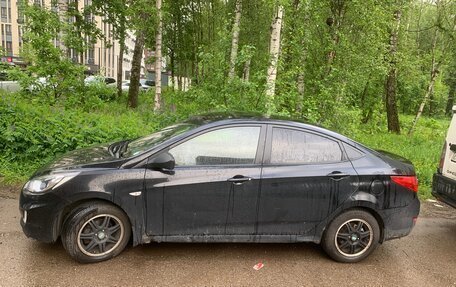 Hyundai Solaris II рестайлинг, 2012 год, 575 000 рублей, 6 фотография