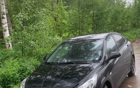 Hyundai Solaris II рестайлинг, 2012 год, 575 000 рублей, 3 фотография