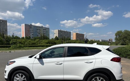 Hyundai Tucson III, 2019 год, 2 050 000 рублей, 9 фотография