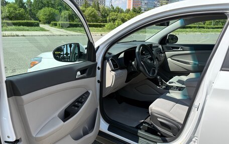 Hyundai Tucson III, 2019 год, 2 050 000 рублей, 13 фотография