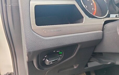 Volkswagen Touran III, 2020 год, 2 850 000 рублей, 15 фотография
