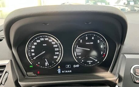 BMW 1 серия, 2021 год, 1 250 000 рублей, 9 фотография