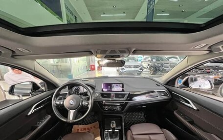BMW 1 серия, 2021 год, 1 250 000 рублей, 12 фотография