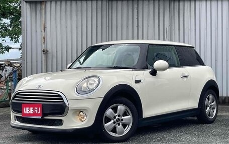 MINI Hatch, 2016 год, 670 000 рублей, 1 фотография