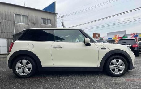 MINI Hatch, 2016 год, 670 000 рублей, 6 фотография