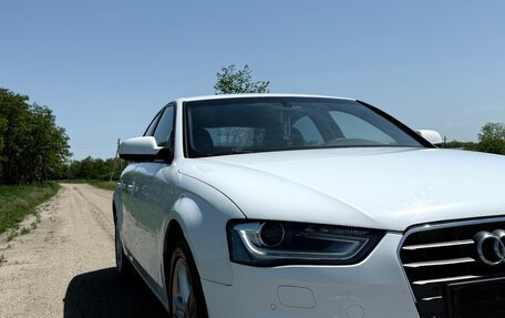 Audi A4, 2012 год, 1 300 000 рублей, 4 фотография