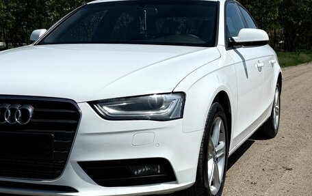 Audi A4, 2012 год, 1 300 000 рублей, 2 фотография