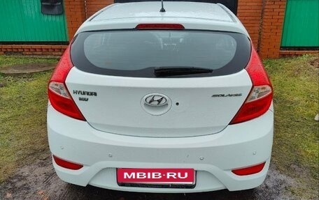 Hyundai Solaris II рестайлинг, 2012 год, 845 000 рублей, 2 фотография