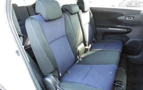 Toyota Wish II, 2016 год, 1 126 000 рублей, 13 фотография