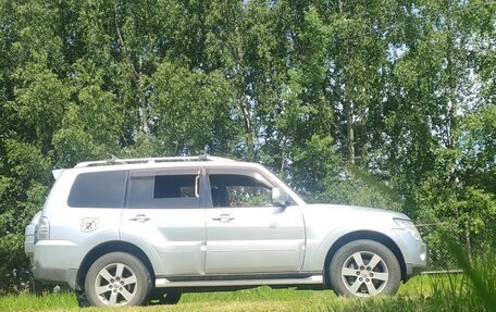 Mitsubishi Pajero IV, 2007 год, 1 300 000 рублей, 2 фотография