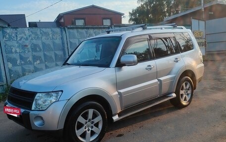 Mitsubishi Pajero IV, 2007 год, 1 300 000 рублей, 3 фотография