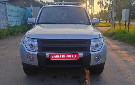 Mitsubishi Pajero IV, 2007 год, 1 300 000 рублей, 1 фотография