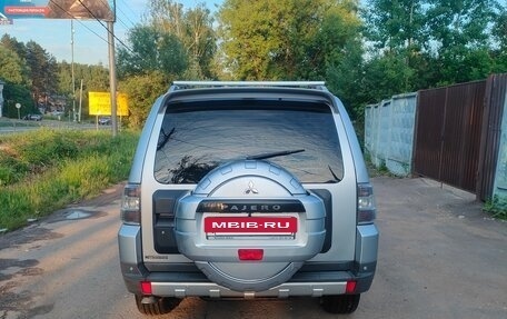 Mitsubishi Pajero IV, 2007 год, 1 300 000 рублей, 6 фотография