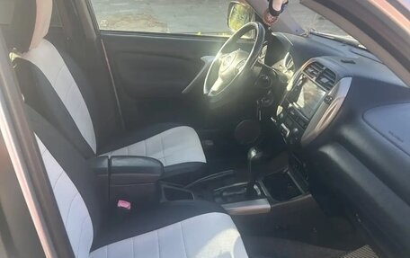Toyota RAV4, 2004 год, 930 000 рублей, 7 фотография