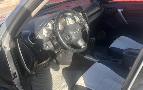 Toyota RAV4, 2004 год, 930 000 рублей, 6 фотография