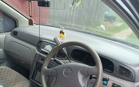 Nissan Liberty, 2000 год, 330 000 рублей, 2 фотография