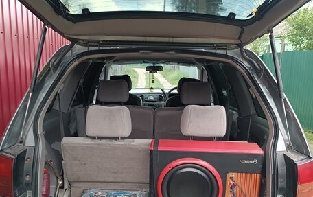 Nissan Liberty, 2000 год, 330 000 рублей, 4 фотография