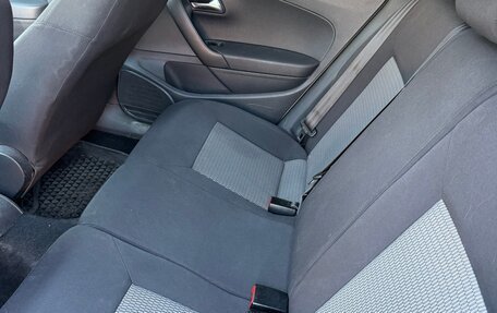 Volkswagen Polo VI (EU Market), 2012 год, 400 000 рублей, 16 фотография