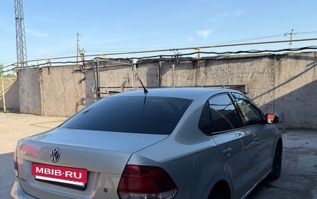 Volkswagen Polo VI (EU Market), 2012 год, 400 000 рублей, 18 фотография