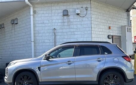 Mitsubishi RVR III рестайлинг, 2022 год, 1 376 000 рублей, 4 фотография