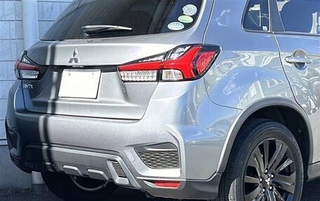 Mitsubishi RVR III рестайлинг, 2022 год, 1 376 000 рублей, 9 фотография