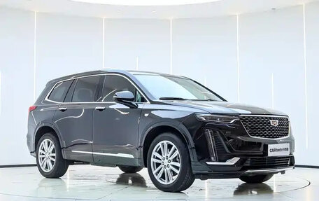 Cadillac XT6 I, 2023 год, 5 300 000 рублей, 3 фотография
