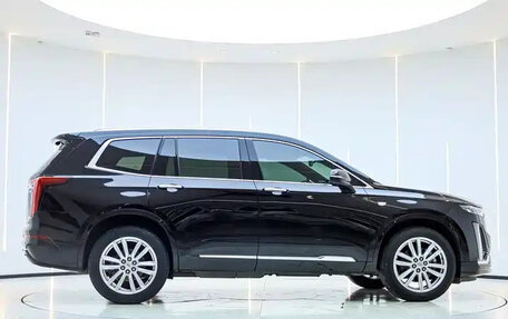 Cadillac XT6 I, 2023 год, 5 300 000 рублей, 4 фотография