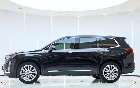 Cadillac XT6 I, 2023 год, 5 300 000 рублей, 8 фотография