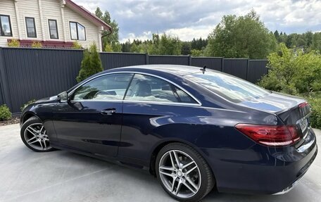 Mercedes-Benz E-Класс, 2013 год, 2 500 000 рублей, 4 фотография