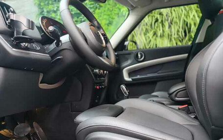 MINI Countryman II (F60), 2022 год, 1 987 000 рублей, 9 фотография